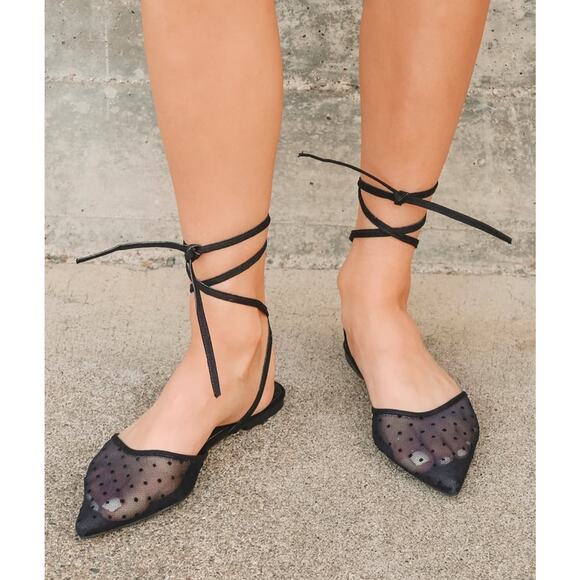 Lulus Women’s Size 7.5 Sophiie Black Lace Up‎ Flats New - Picture 1 of 10